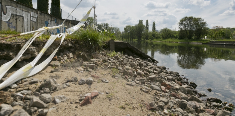 Bulwary przy Media Markt. Fot. Jacek Nowacki