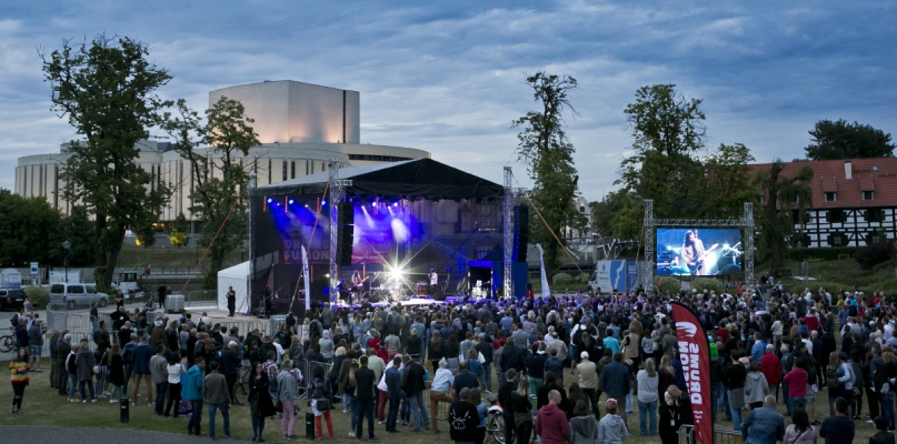 Koncert Cindy Blackman-Santany na Wyspie Młyńskiej - 3.06.2017. Fot. Jacek Nowacki
