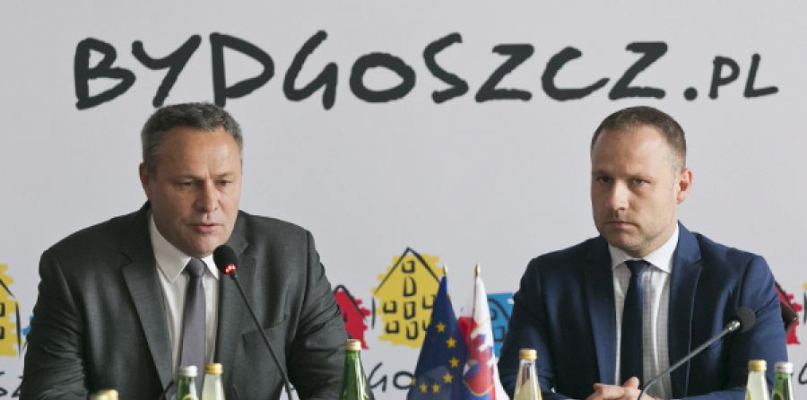 Prezydent Rafał Bruski i Łukasz Krupa.  Fot. Jacek Nowacki