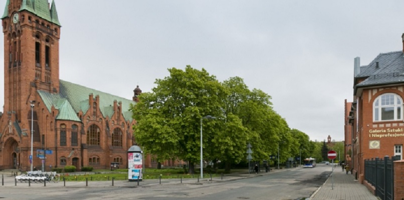 Rewitalizacja placu Kościeleckich miała się rozpocząć jesienią 2017 roku. Fot. Jacek Nowacki