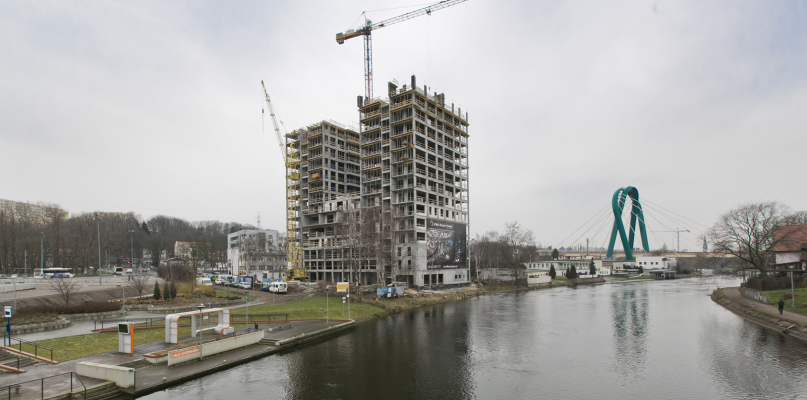 River Tower  pnie się. Fot. Jacek Nowacki
