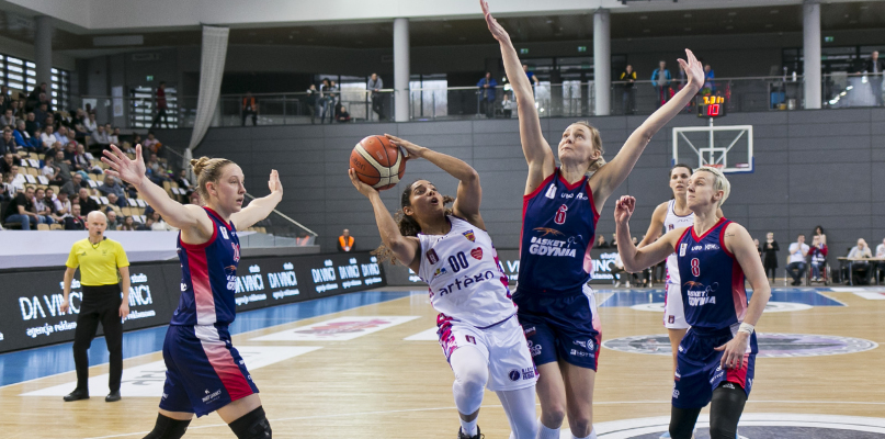 Artego Bydgoszcz - Basket 90 Gdynia 67:72. Artego Arena - 3.04.2018. Fot. Jacek Nowacki