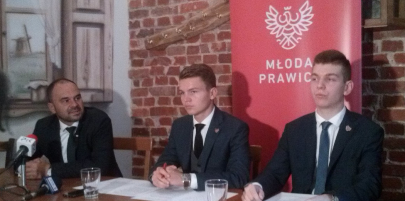 Na zdjęciu od lewej: Adam Banaszak, Dobromir Szymański, Paweł Krzemiński