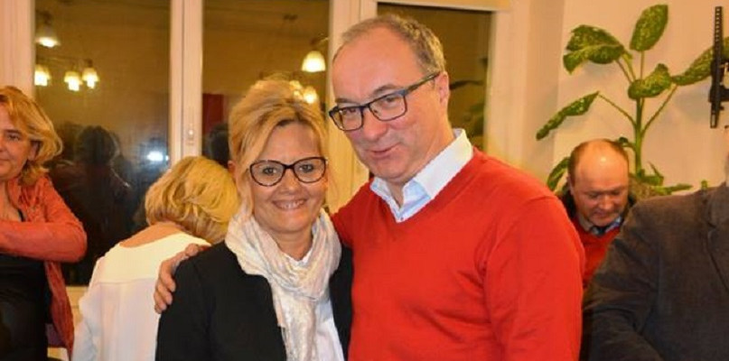 Włodzimierz Czarzasty i Bogumiła  Müller podczas wizyty szefa SLD w Bydgoszczy w 2016 roku. Zdjęcie z profilu na FB  Bogumiły  Müller
