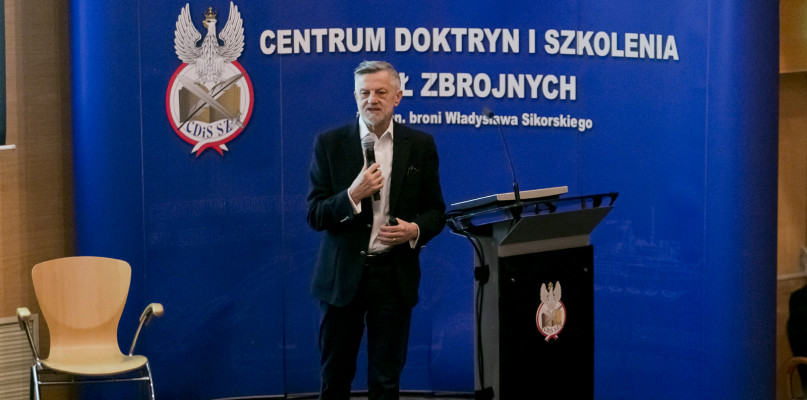 Prof. Andrzej Zybertowicz. Fato. Jacek Nowacki
