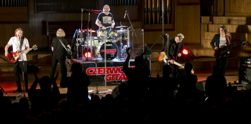 Koncert Czerwonych Gitar w Filharmonii Pomorskiej w ubiegłym roku. Fot. Jacek Nowacki