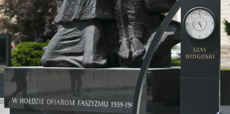 Zegar na Starym Rynku. Fot. Jacek Nowacki