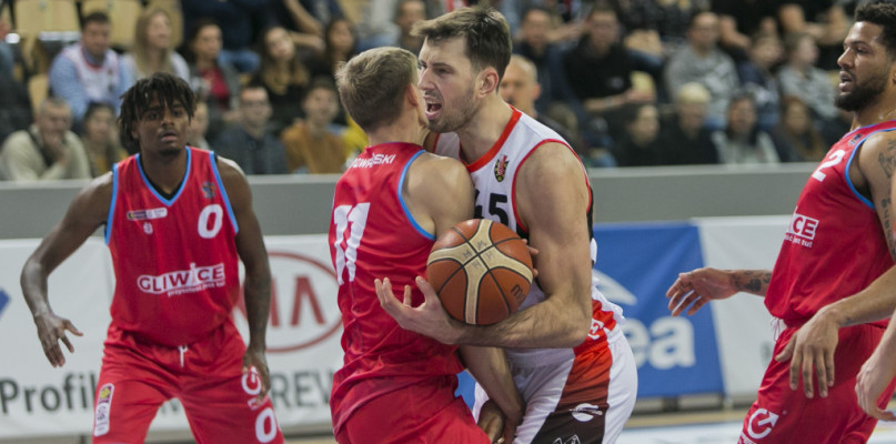 Zdjęcie z meczu Enea Astoria Bydgoszcz - GTK Gliwice 96:104 (21.12.2019). Fot. (jn)