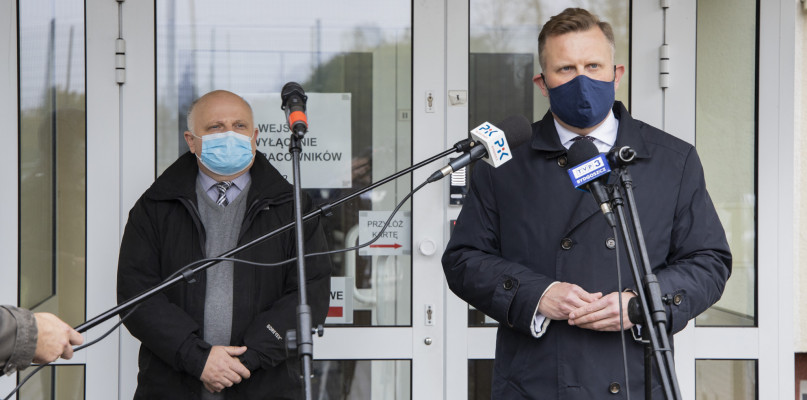 Dyr. ZDMiKP Wojciech Nalazek i zastępca prezydenta Mirosław Kozłowicz. Fot. Jacek Nowacki