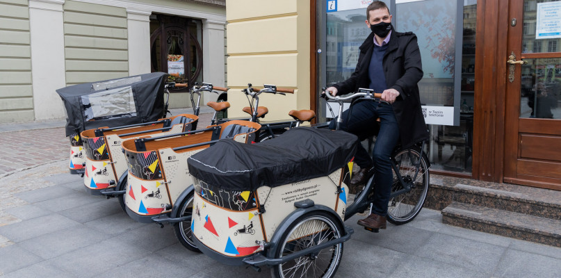 Rowery cargo rekomenduje mieszkańcom zastępca prezydenta Michał Sztybel. Fot. Jacek Nowacki