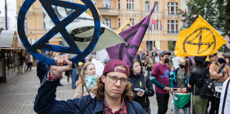 Aktywiści Extinction Rebellion walczyli o klimat na ulicach Bydgoszczy. Fot. Jacek Nowacki