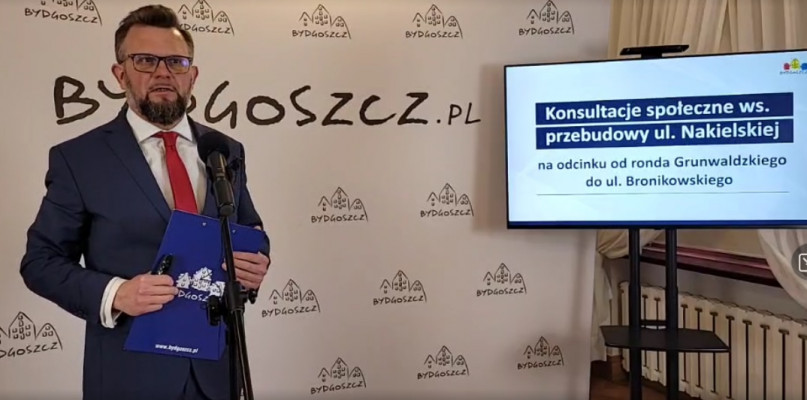 Zrzut z transmisji konferencji prasowej Mirosława Kozłowicza na facebookowym fanpage-u miasta Bydgoszczy